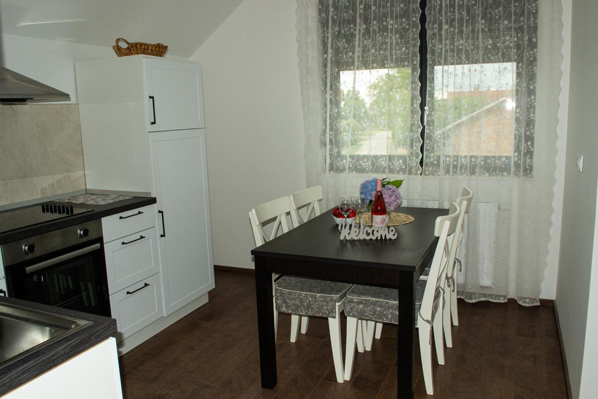 Kraljeva Hiza - Apartmani I Sobe Kralj Sveti Martin Na Muri Luaran gambar